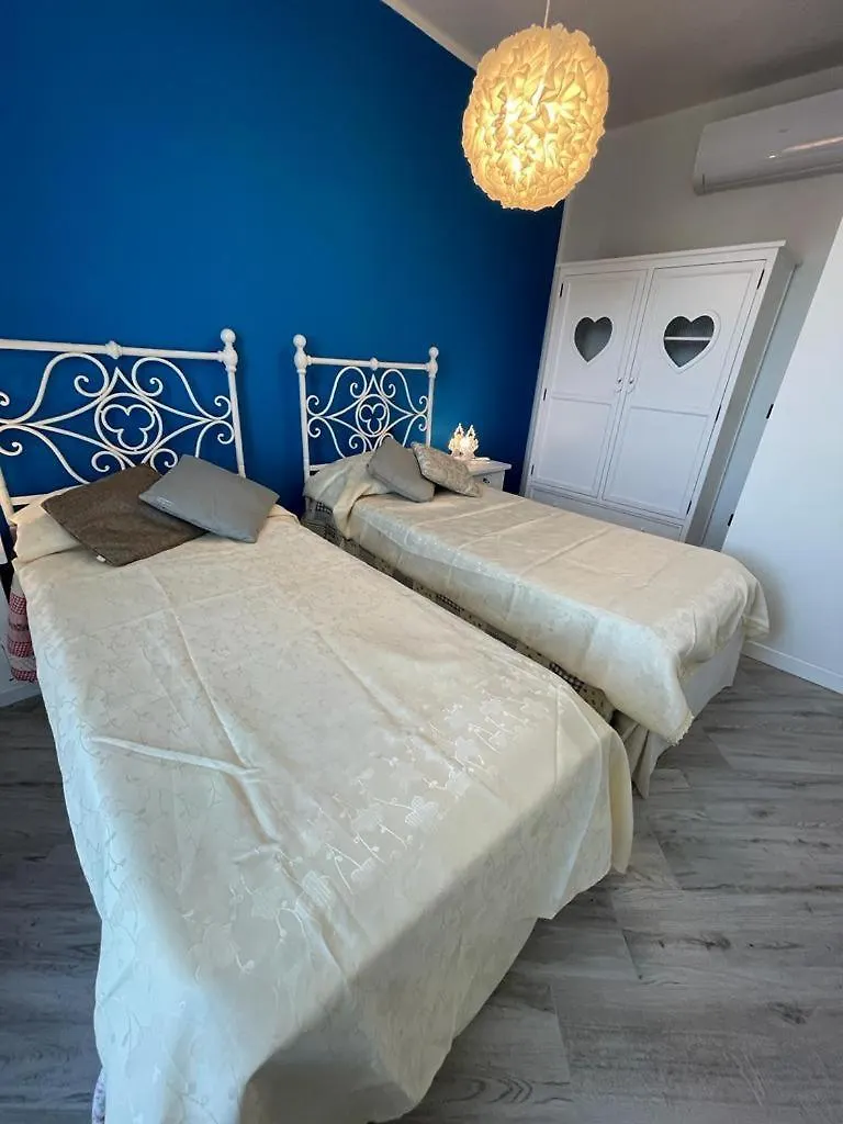 Tramontana Beach Casa Linari 0*,  Italia
