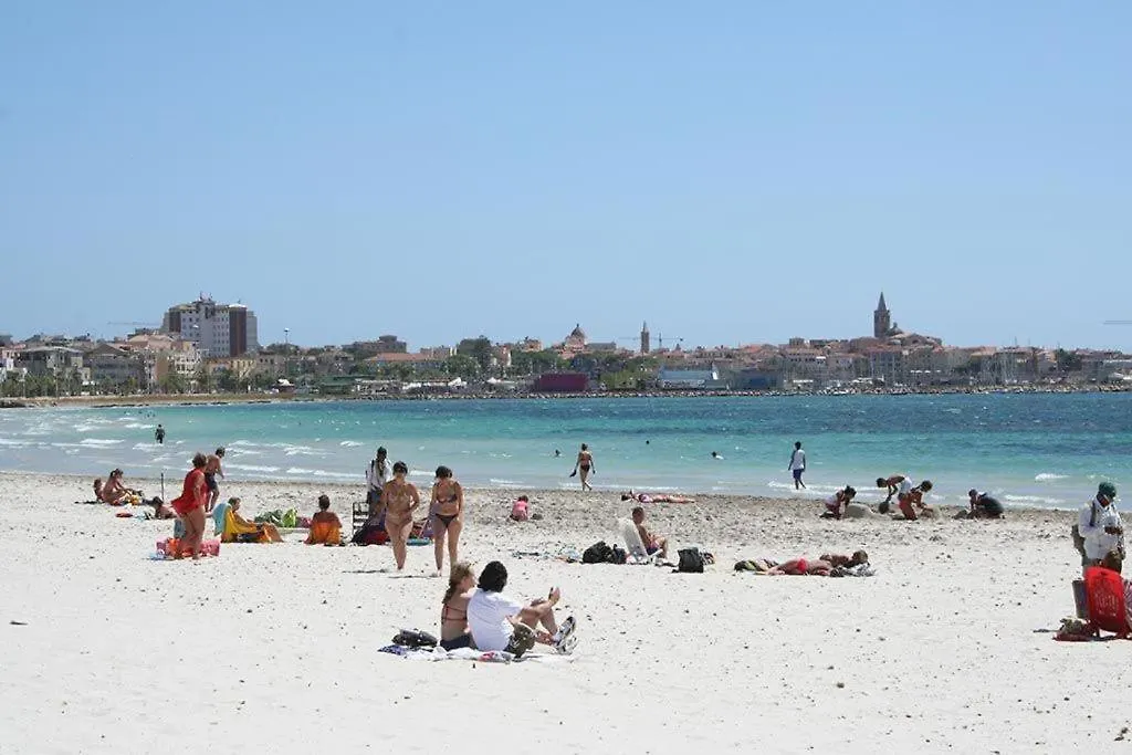 Tramontana Beach Casa Linari Italia